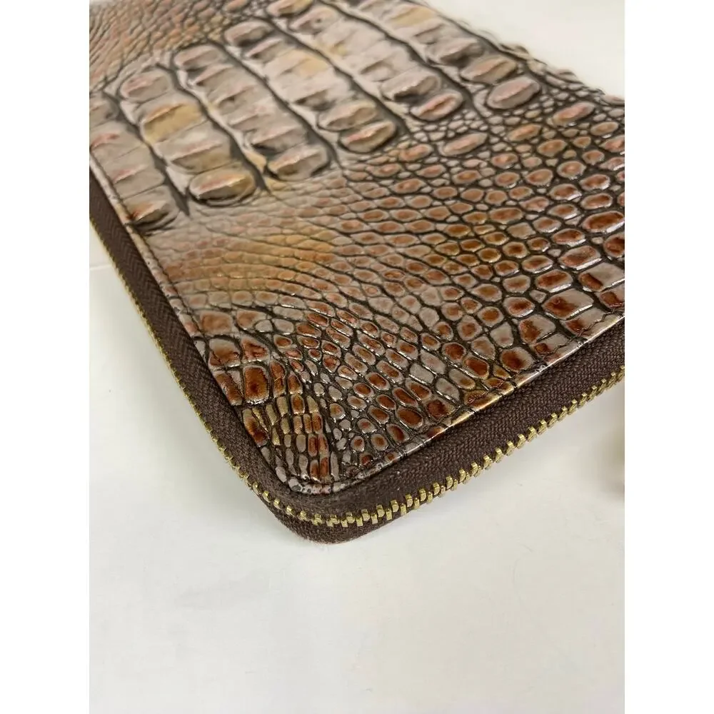 Brahmin Skyler Zip Around Clutch Wristlet Wallet With Slide Out Wristlet Strap
